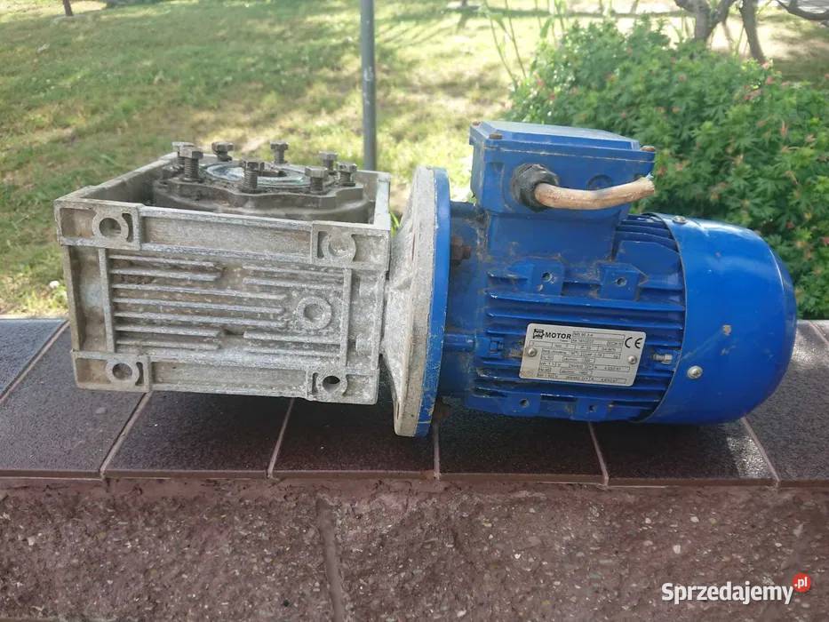 Motoreduktor NMRV 090 ślimakowo kątowy Motovario Nisko