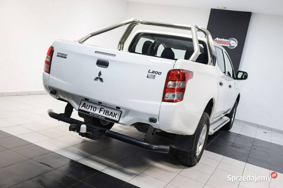 Mitsubishi L200 24l4x45osSalon PolskaHak biały