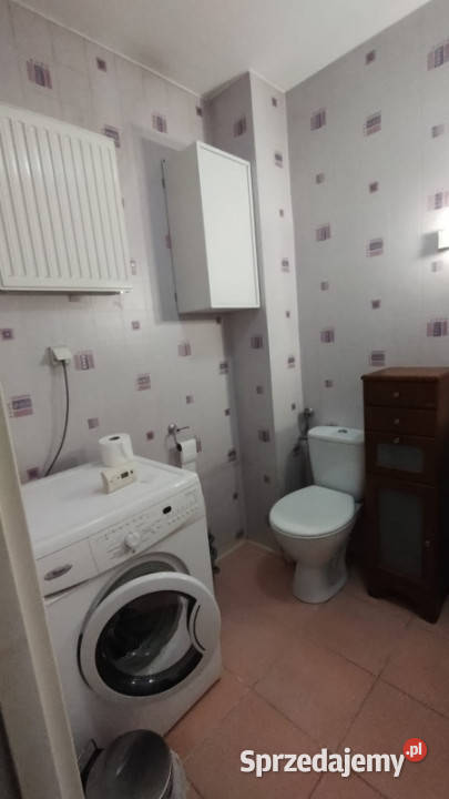 Płaszów Przytulne 1pokojowe 37 m2 na 1 piętrze Rok budowy 2000 Kraków