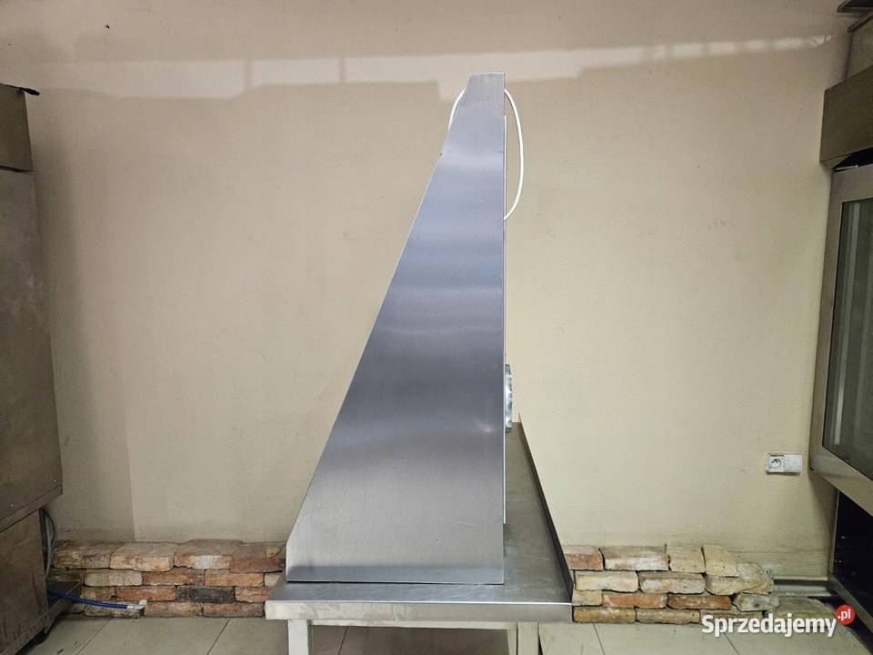 Okap nierdzewny przyścienny Dora Metal 110x100 Gastronomia Góra