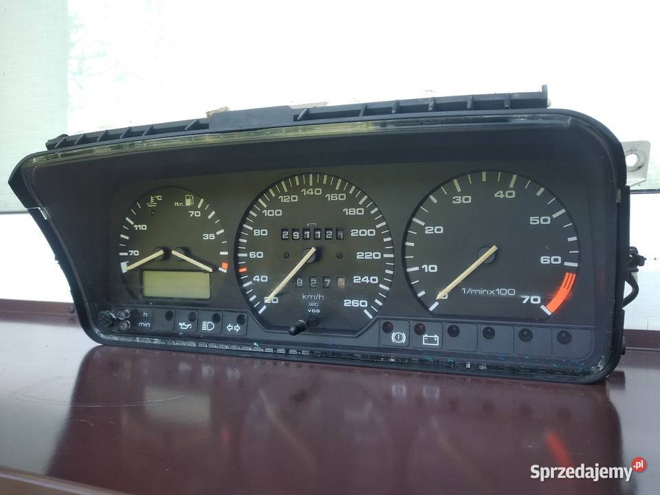 VW Passat B3 licznik zegary prędkościomierz 260 Sieradz