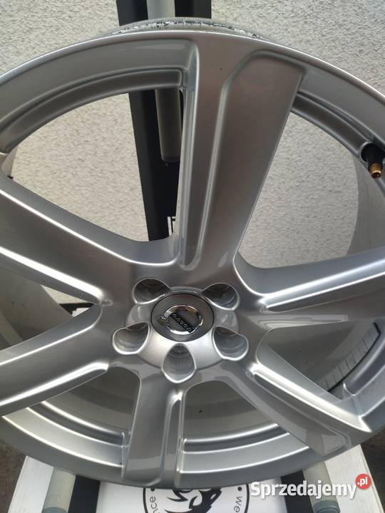 S393 Alufelgi 19 5x108 8J et 425 Volvo XC60 XC90 sprzedam