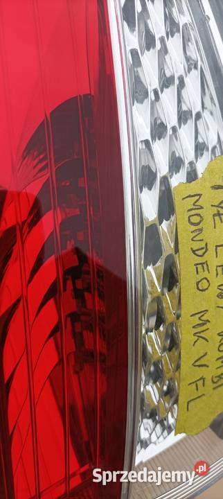 Ford Mondeo MKVI 4 lampa tylna lewa kombi Lewe Oświetlenie Łódź