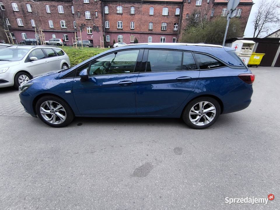 Opel Astra 14T Kombi niski przebieg ASO 2018 śląskie Bytom sprzedam