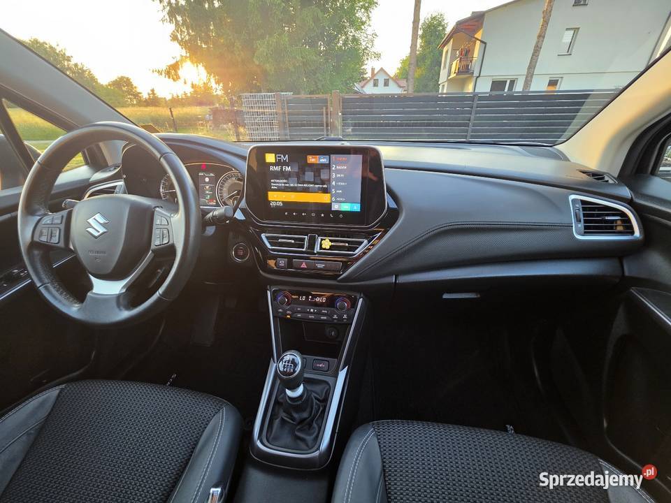 Suzuki SCROSS 14T Boosterjet stan TOP kurtyny powietrzne Niedomice