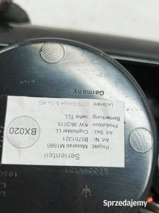 UCHWYT NA KUBEK TUNELU ŚRODKOWEGO Maserati sprzedam