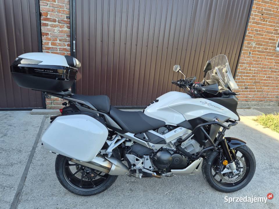 HONDA VFR800X CROSSRUNNER 2016r nieuszkodzony łódzkie Wola Krzysztoporska sprzedam