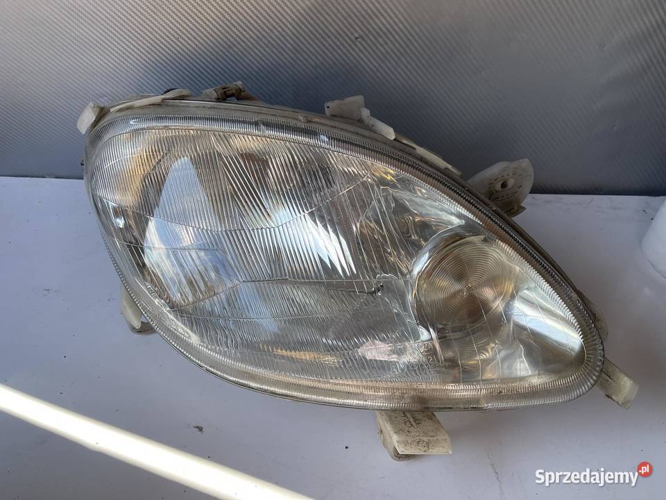 SMART FORTWO 1 PRAWA LAMPA PRZÓD Lampy przednie Ostroróg
