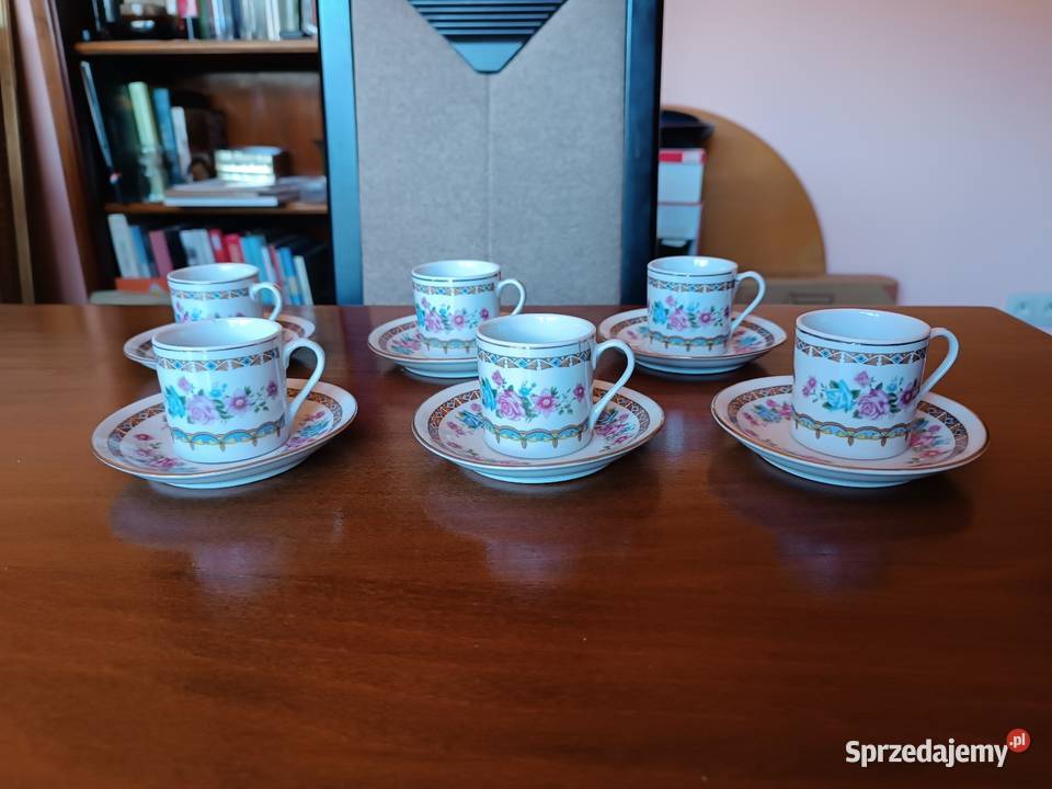 Zestaw 6 filiżanek z podstawkami do mokki sprzedam