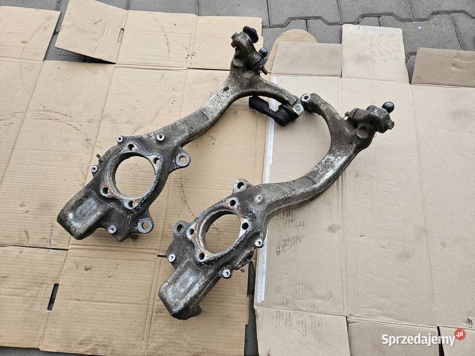 Zwrotnice Audi A4 B6 PrawaLewa Oryginał 8e0258f Katowice