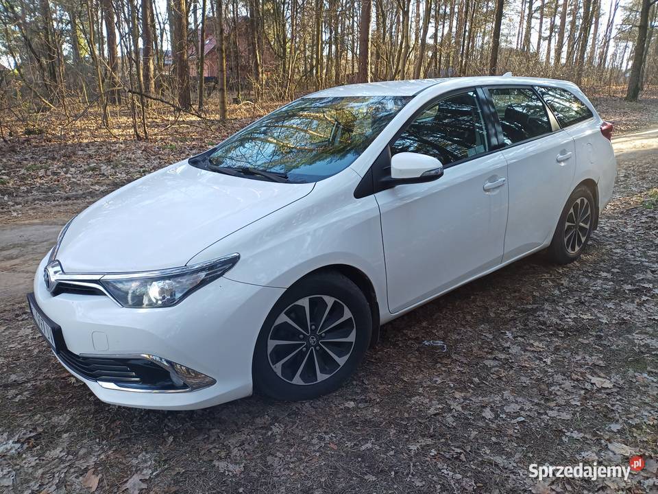 Toyota Auris 14 D4D z 2015r zamiana Białystok