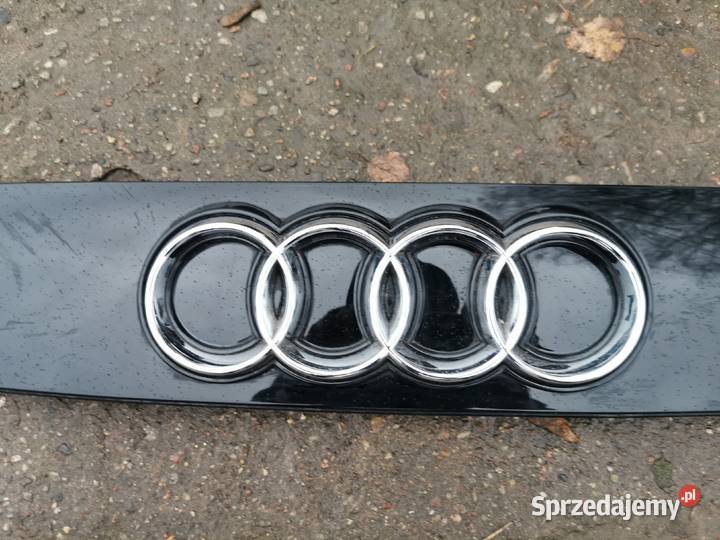 Grill atrapa chłodnicy audi a2 8Z0853631 Rok produkcji 2004 Międzychód