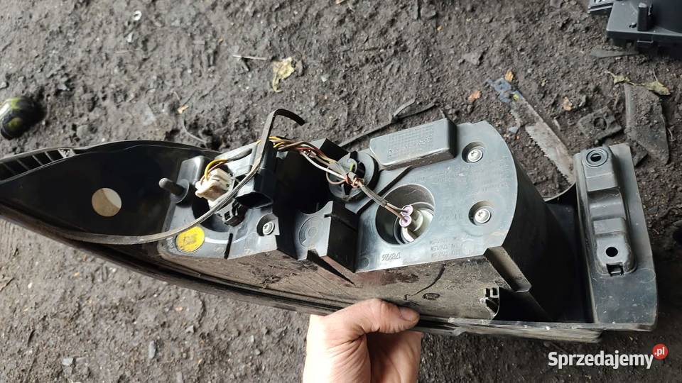 Lampa lewa tył tylna Land Rover Evoque I osobowe sprzedam