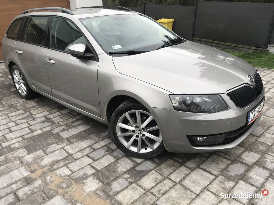 Skoda Octavia Kombi 16 TDI DSG Ledy Klima Kielce sprzedam