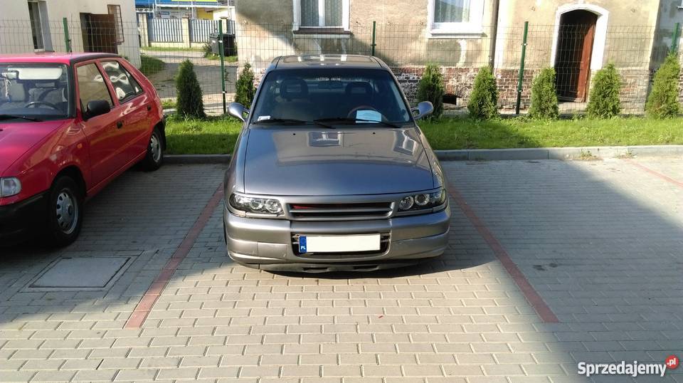 Opel Astra F Sedan 20 150 Dawca Swap GSI manualna Darłowo