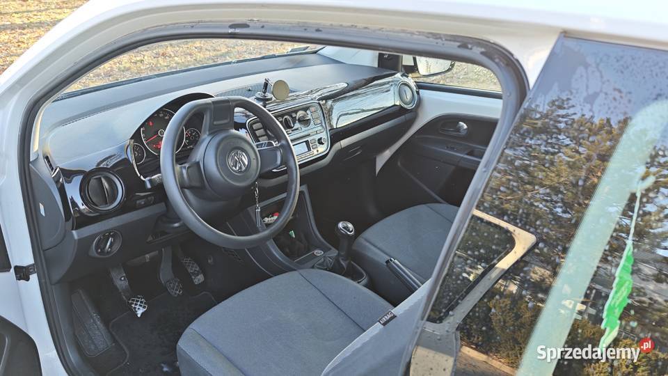 Volkswagen UP 10MPI 75 grudzień 2012 75KM Poznań sprzedam