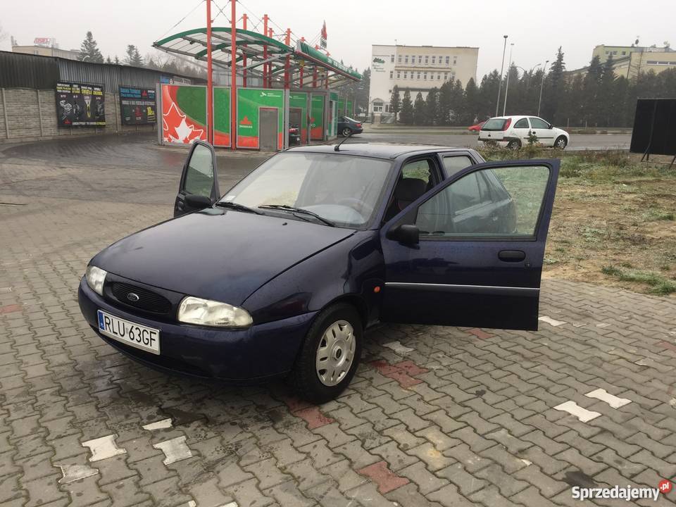 Sprzedam auto szybko Zarejestrowany w Polsce podkarpackie sprzedam