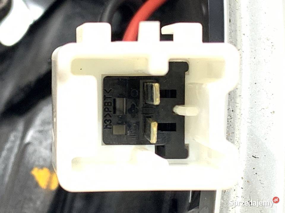 KIEROWNICA DACIA DUSTER 484000872R 1018 osobowe