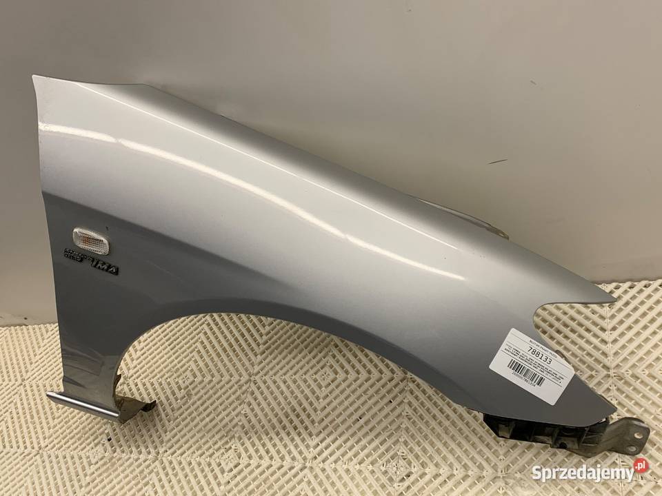 BŁOTNIK PRAWY PRZÓD HONDA CIVIC VII Hatchback sprzedam