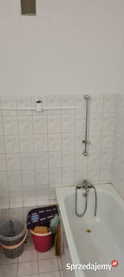 2 pokoje zamknięte nowsze osiedle blok lata 90 Poznań