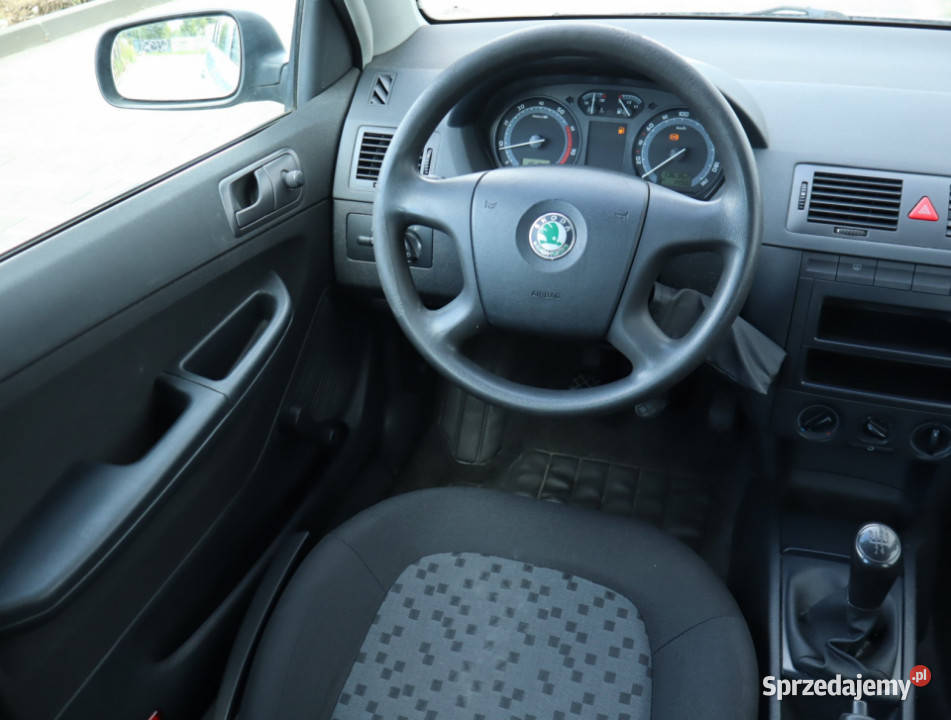 Skoda Fabia 12 12V 136360km Łódź
