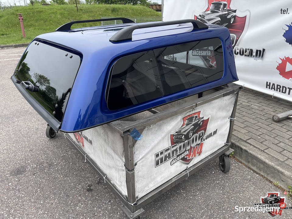 Zabudowa Ford Ranger aeroklas z szybami hardtop Karoseria