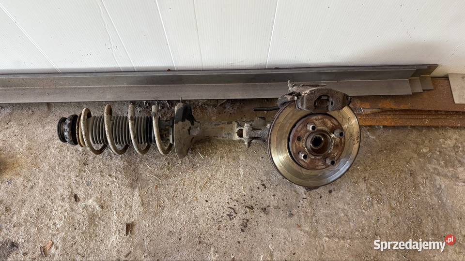 Zwrotnica z mcphersonem Koniuszowa