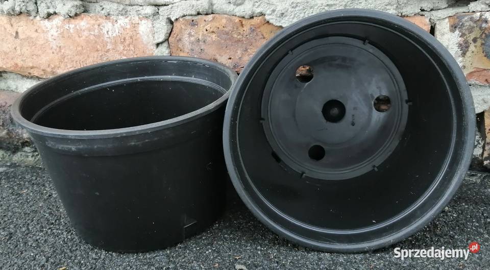 Doniczki produkcyjne czarne 2L 18 TWARDE 2 L Siewierz sprzedam