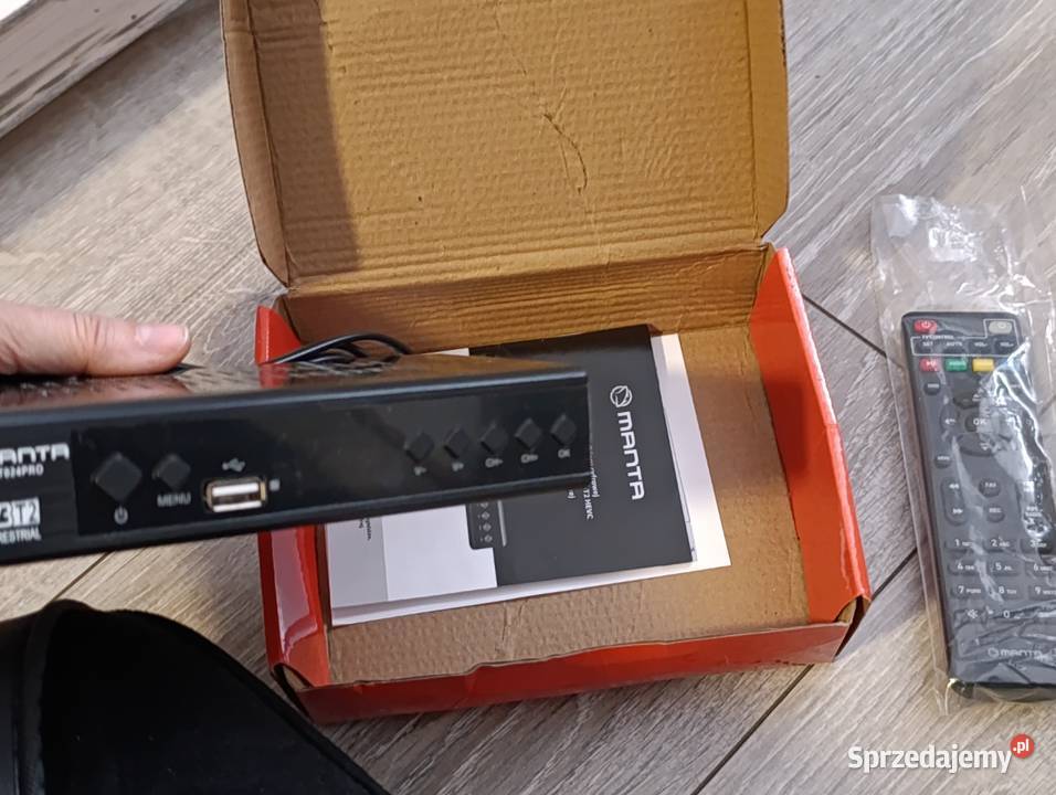 dekoder naziemnej telewizji cyfrowej Manta Poznań