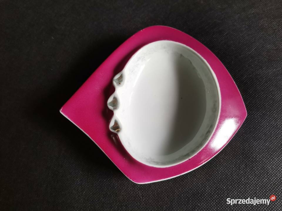 Stara popielniczka porcelana Bogucice PRL 1960