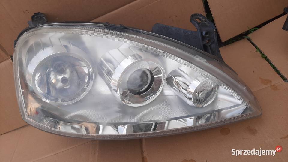 lampa lewa 13237263 prawa 13237262 Opel Corsa C osobowe Dębno