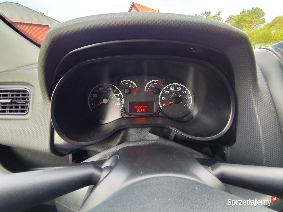 Fiat Doblo 14 LPG 95 262 CarPlay Klima pełny VAT