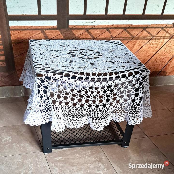Serweta ażurowa na szydełku rękodzieło NN9 Poznań