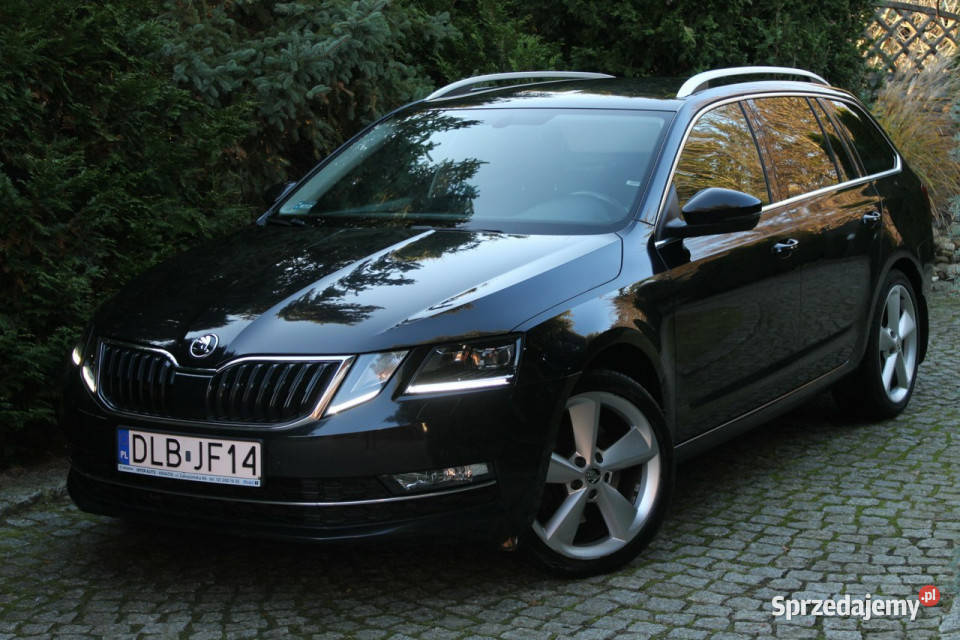 koda Octavia 18 Benzyna 180 Vin w ogłoszeniu Lubań