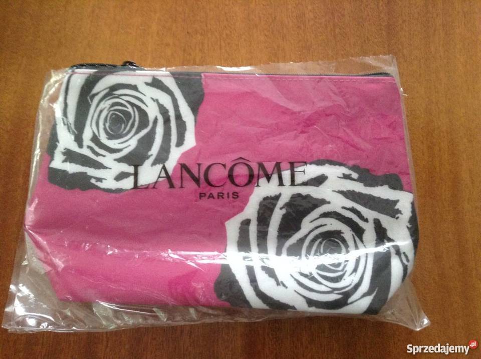 4 Kosmetyczki nowe firmowe Dla kobiet