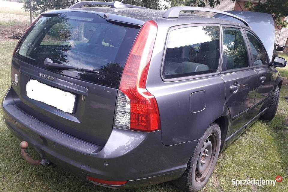 volvo v50 20td czytac opis sprzedam