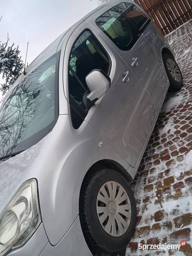 Citroen Berlingo 16 HDI 2008 srebrny stan manualna Berlingo Boćki