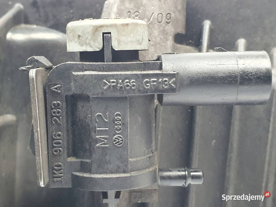 KOLEKTOR SSĄCY Audi A3 8P VW Golf 16 TDI
