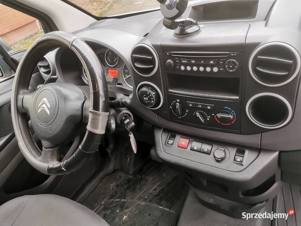 Citroen Berlingo wersja long maxi 3 osobowy Złocieniec