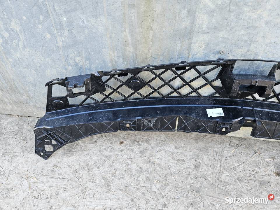 MERCEDES BKLASA W247 WZMOCNIENIE GÓRNE ZDERZAKA