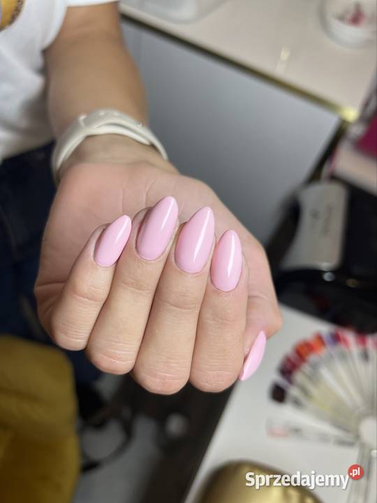 Manicure Pedicure stylizacja paznokci Katowice Unisex