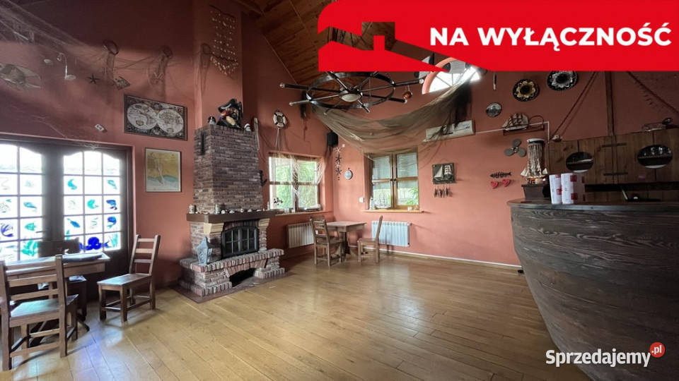 Dom z lokalem gastronomicznym