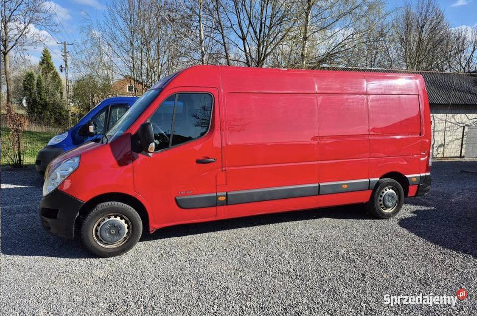 Renault Master czerwony lubelskie Kazimierz Dolny
