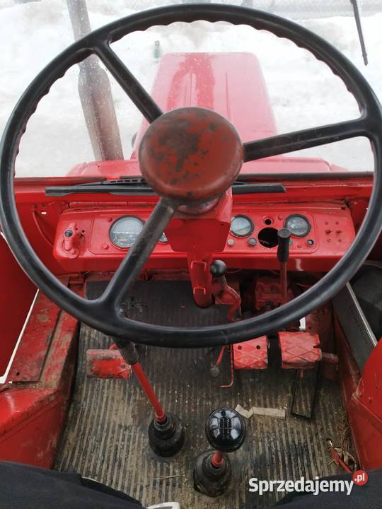 Sprzedam ciągnik zarejestrowany opłaty 2027 Średnia Wieś