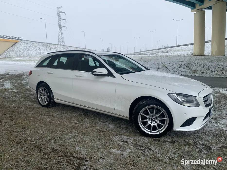 Marcedes C Klasa w205 Samochody osobowe