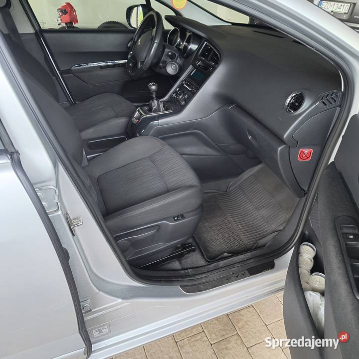 Peugeot 5008 16Hdi 2013r Szadek sprzedam