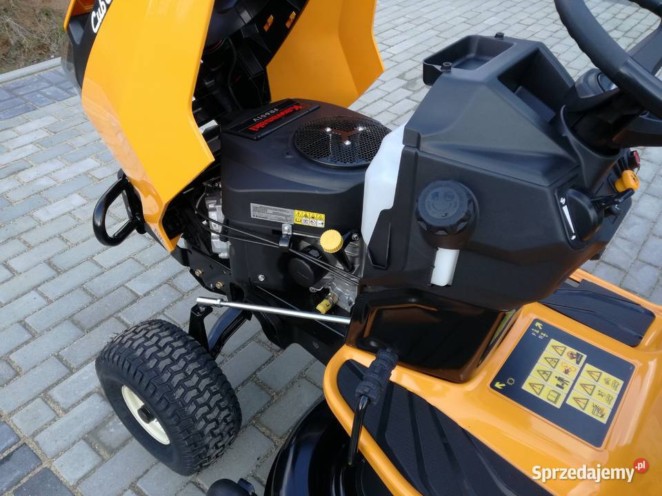 NOWY Traktorek Kosiarka CUB CADET XT2 QR106 24