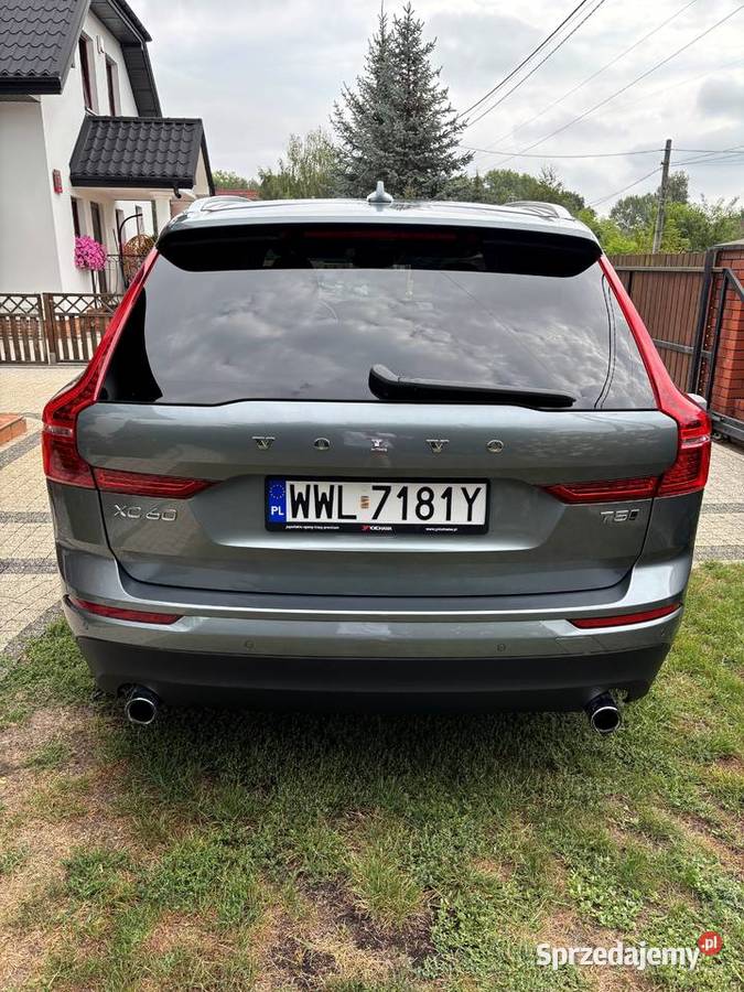 Volvo XC60 T5 Momentum AWD Kobyłka sprzedam