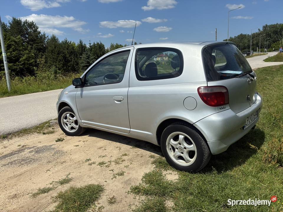 Totota Yaris 10 klimatyzacja Hatchback Góra Puławska sprzedam