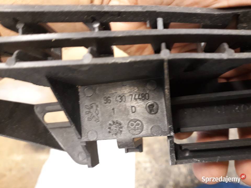 PEUGEOT 307 ŚLIZG PRAWY ZDERZAKA PRZÓD Międzychód